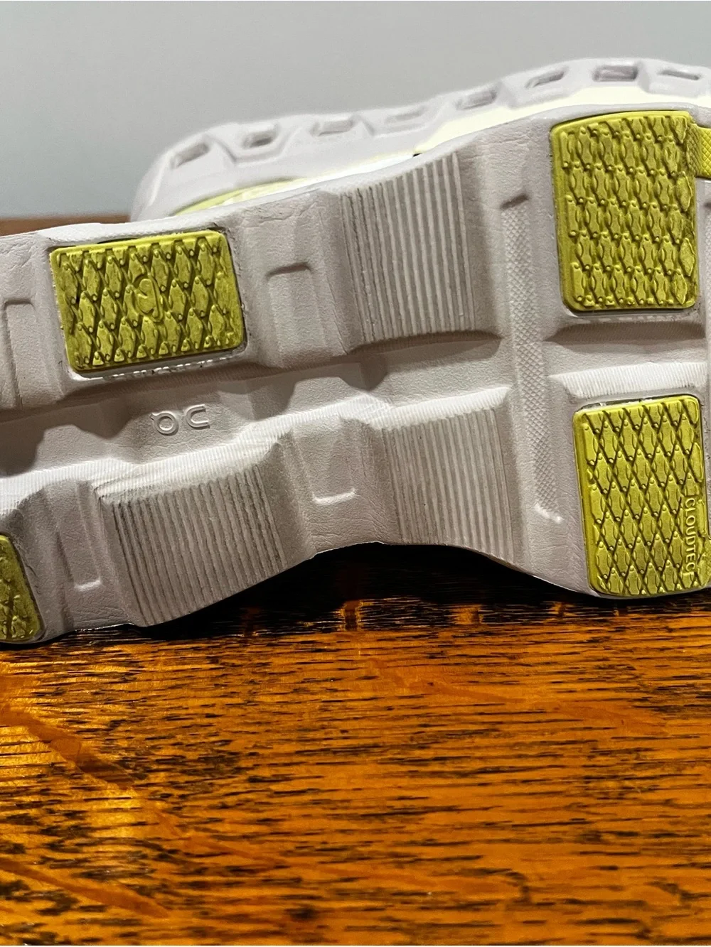On Cloudmonster 2 Women’s running